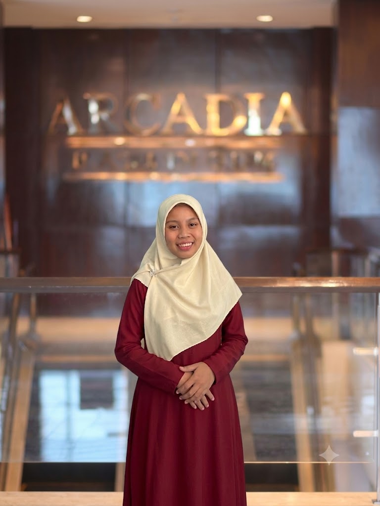 Andina Dewi Nurmalina, S.S.